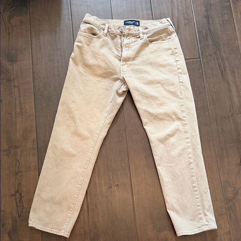 Abercrombie & Fitch Tan 90's Straight Jeans